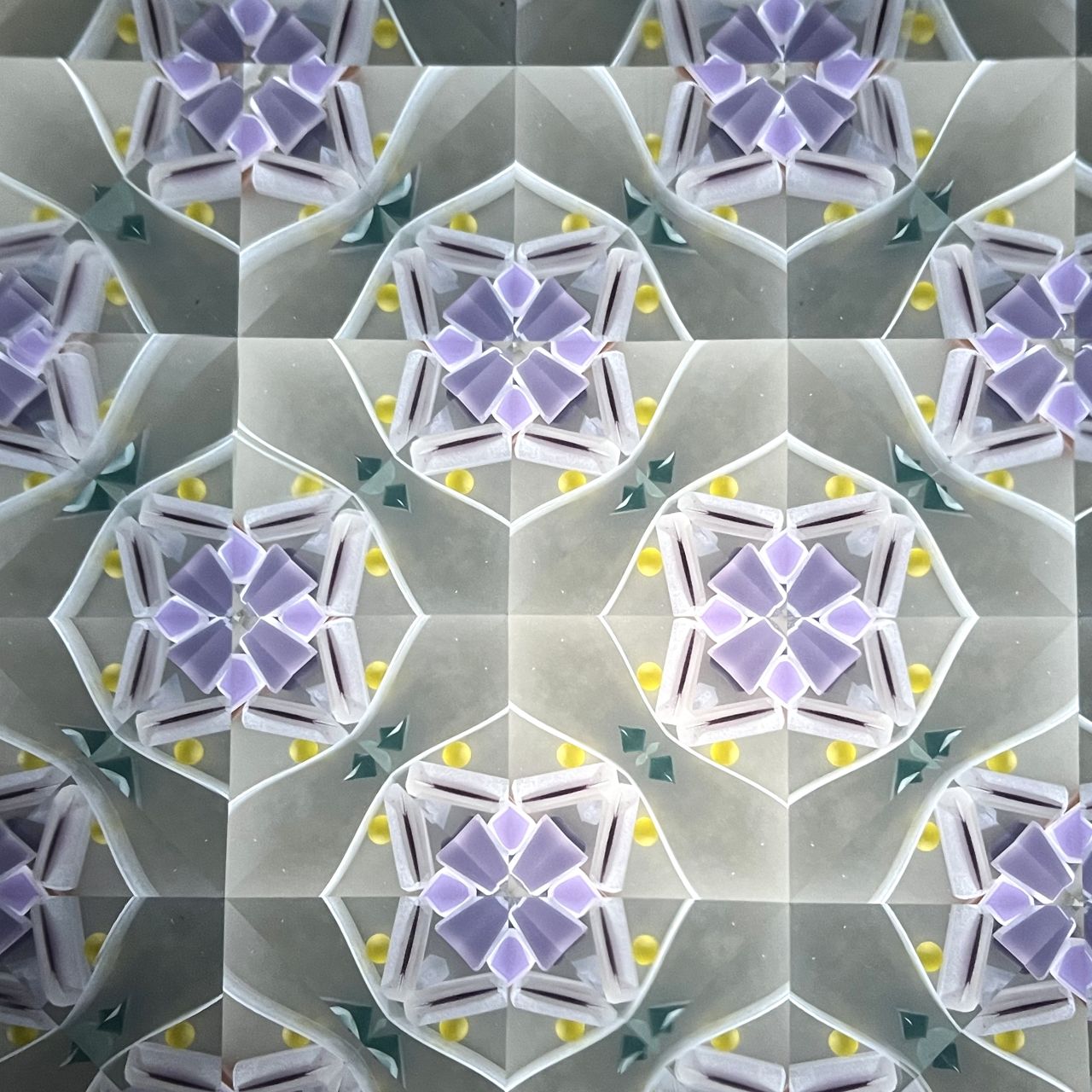 Sumiko AKATSU ”Hanachirusato” -green/purple- 3mirror -glass kaleidoscope-