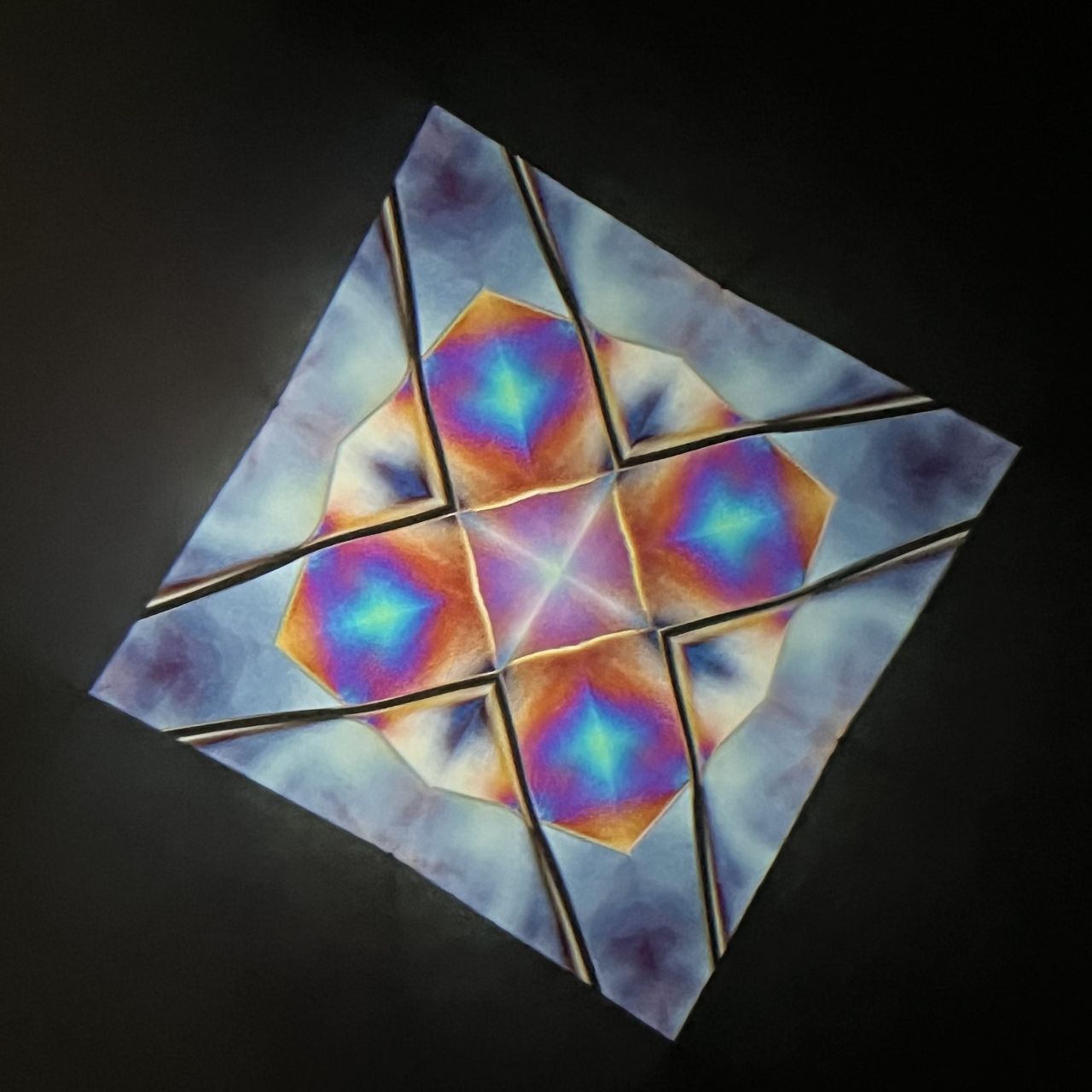Tomoo Hosono Polarized kaleidoscope "USUGINU" #011