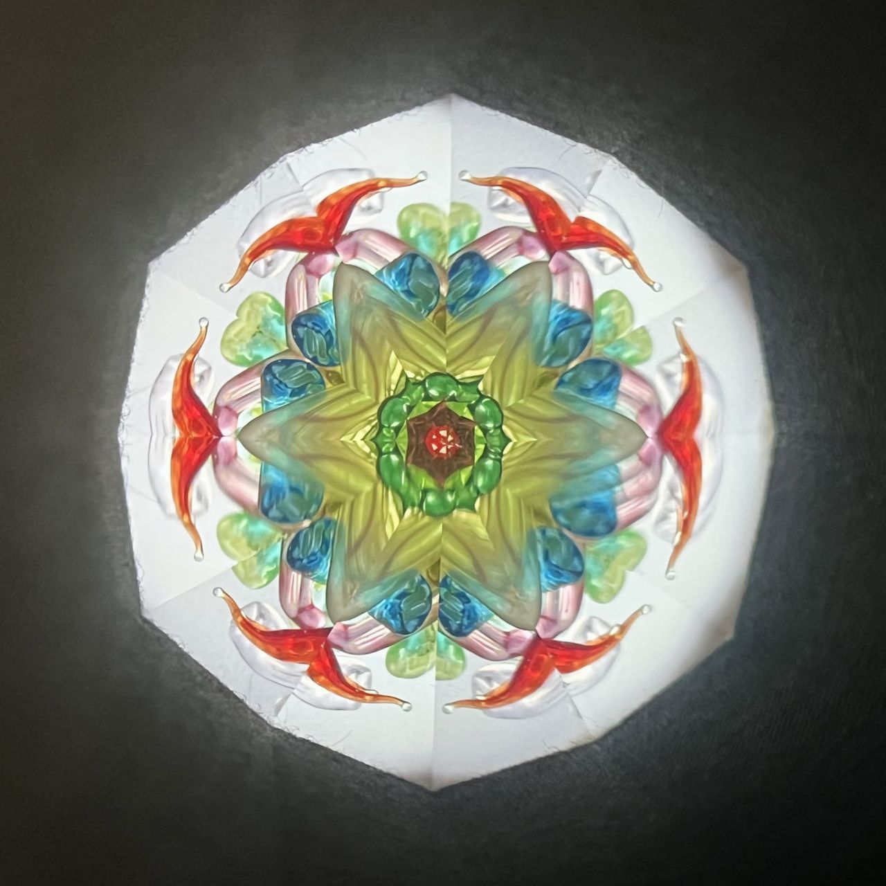 Fumie Ino ”Cranes” - lacquered kaleidoscope -