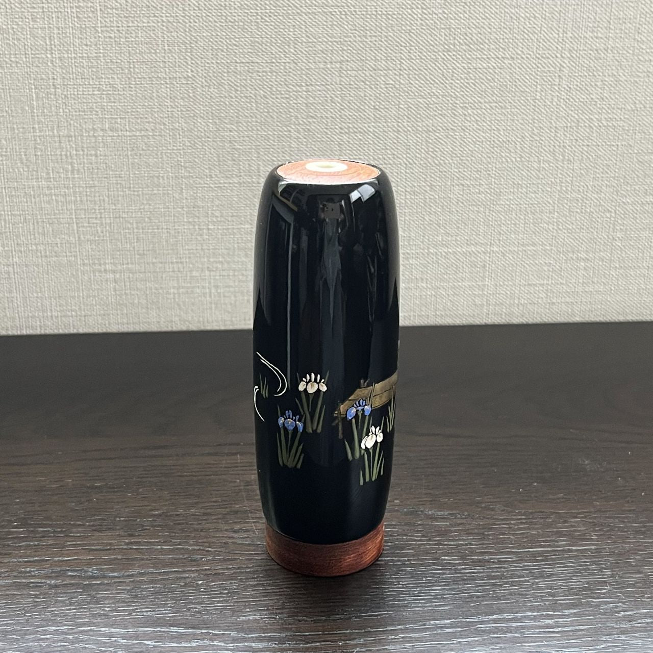 Fumie Ino ”Water Irises” - lacquered kaleidoscope -