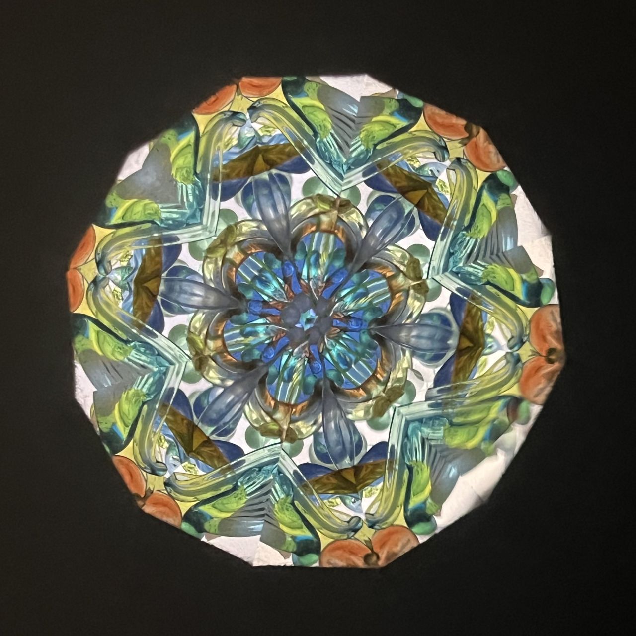 Fumie Ino ”Water Irises” - lacquered kaleidoscope -
