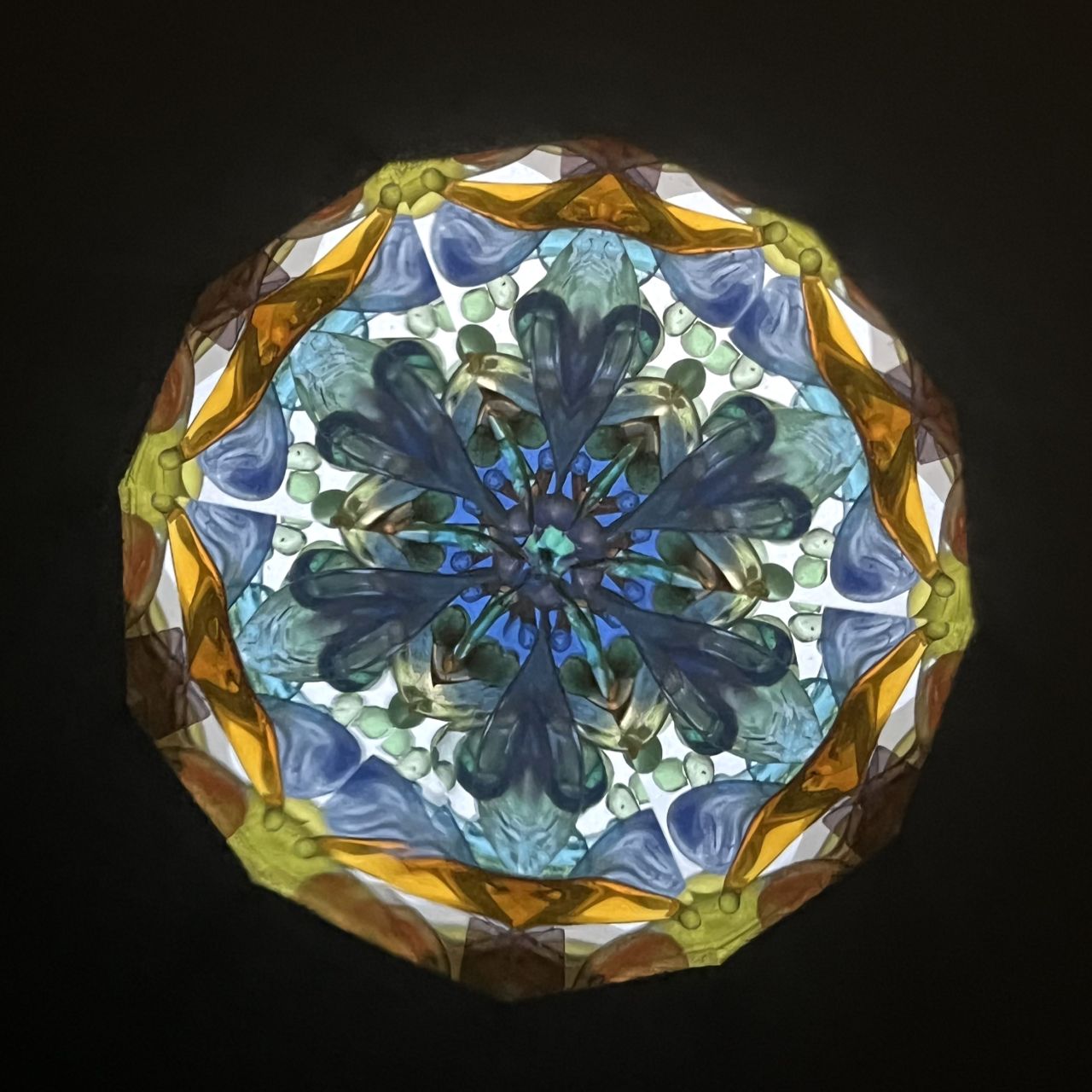 Fumie Ino ”Water Irises” - lacquered kaleidoscope -