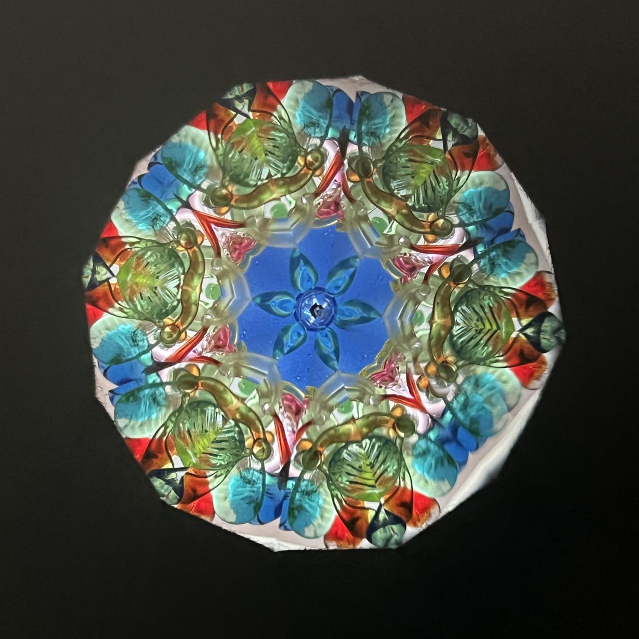 Fumie Ino ”Water Irises” - lacquered kaleidoscope -
