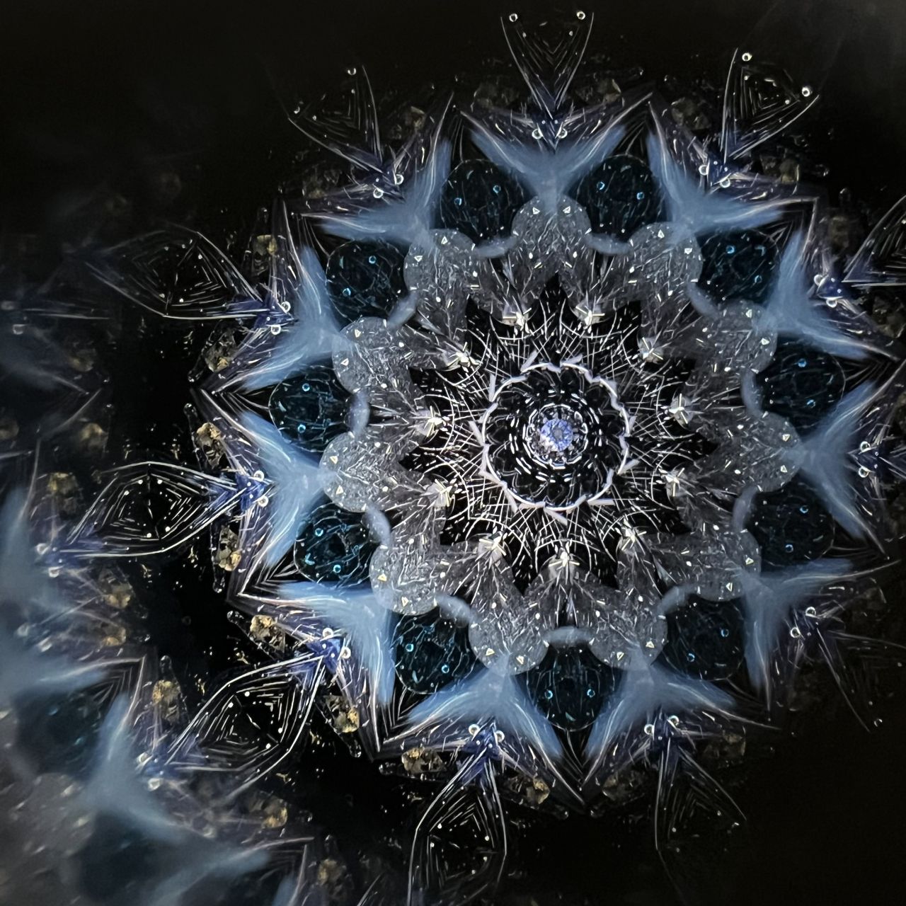 Yoshiko and Takeo Matsumoto "HANA GRANDE - ice purple- " - glass kaleidoscope -