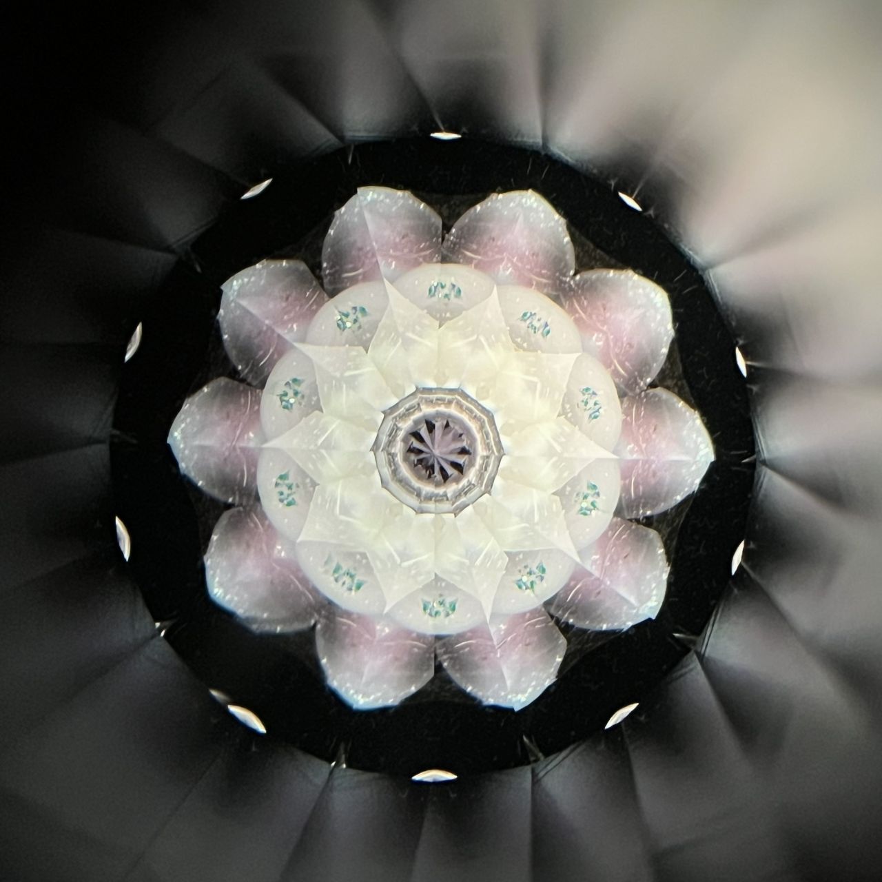 Yoshiko & Takeo Matsumoto "Jupiter" - glass kaleidoscope -