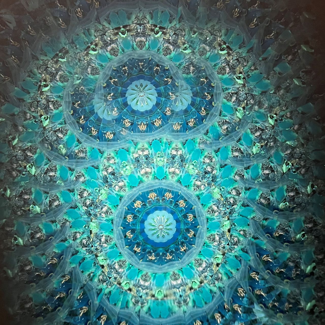 Keiko and Yoshiaki Onodera ”Silk Road of the Sea ”