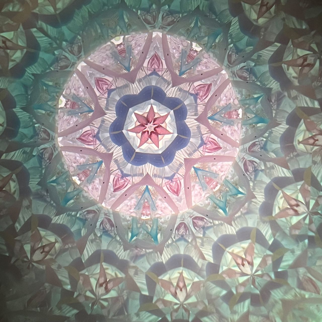 Rieko "Bouquet A " -glass kaleidoscope-