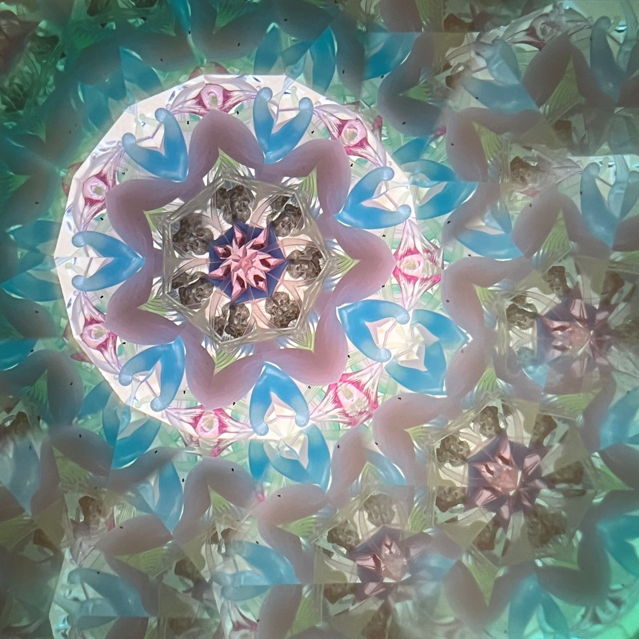 Rieko "Bouquet A " -glass kaleidoscope-