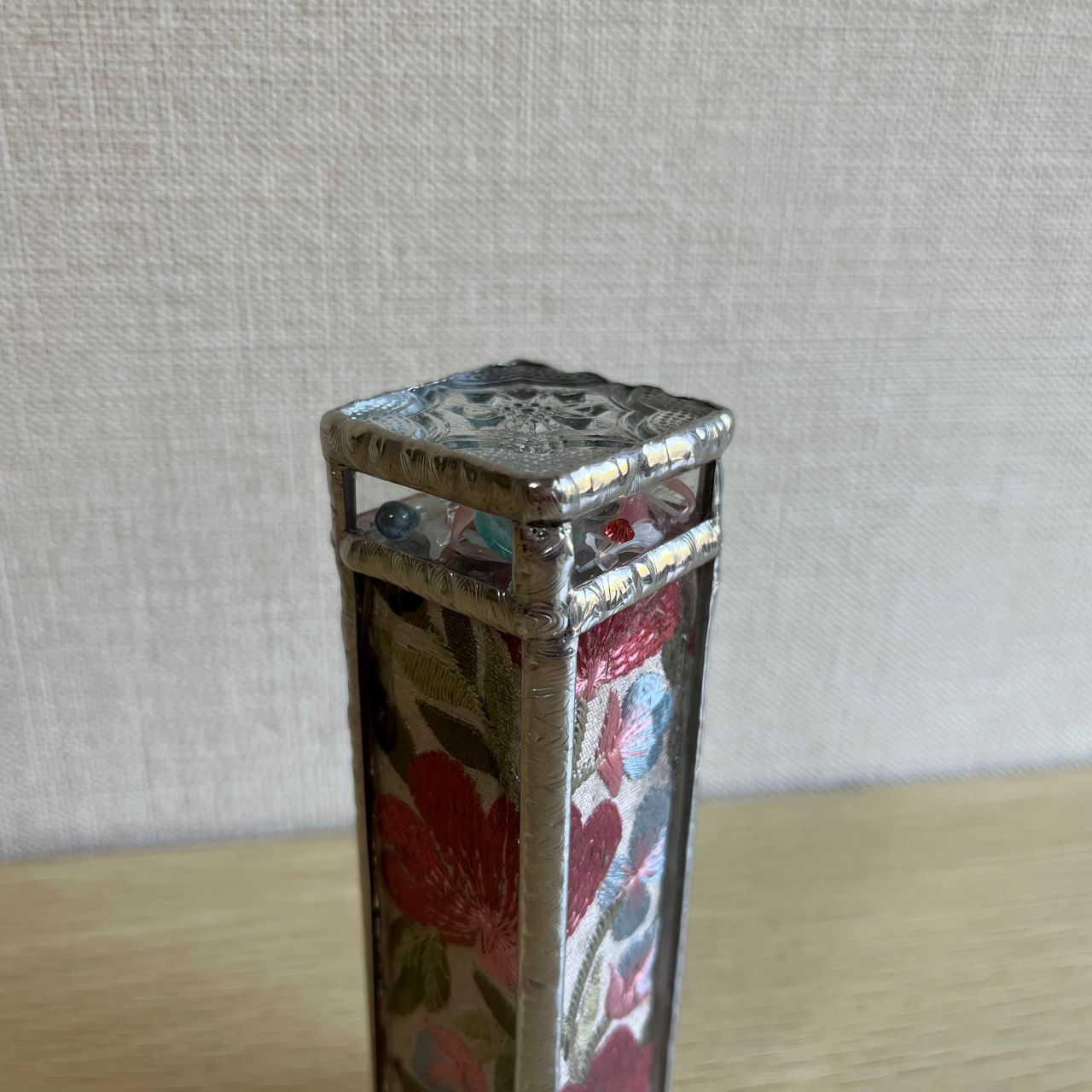 Rieko "Bouquet B " -glass kaleidoscope-