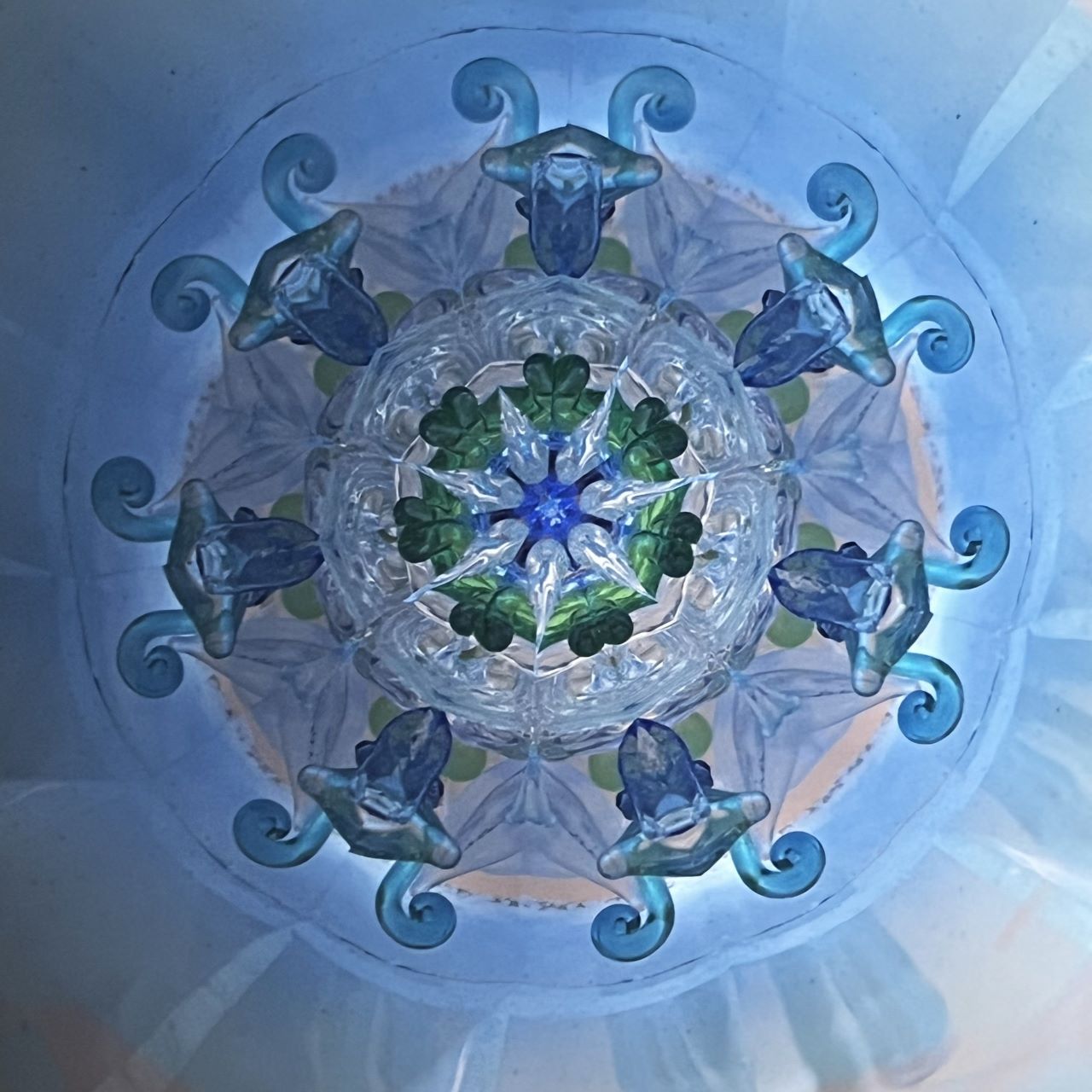Crystal Garden Shirokane "Happy" blue -glass kaleidoscope-