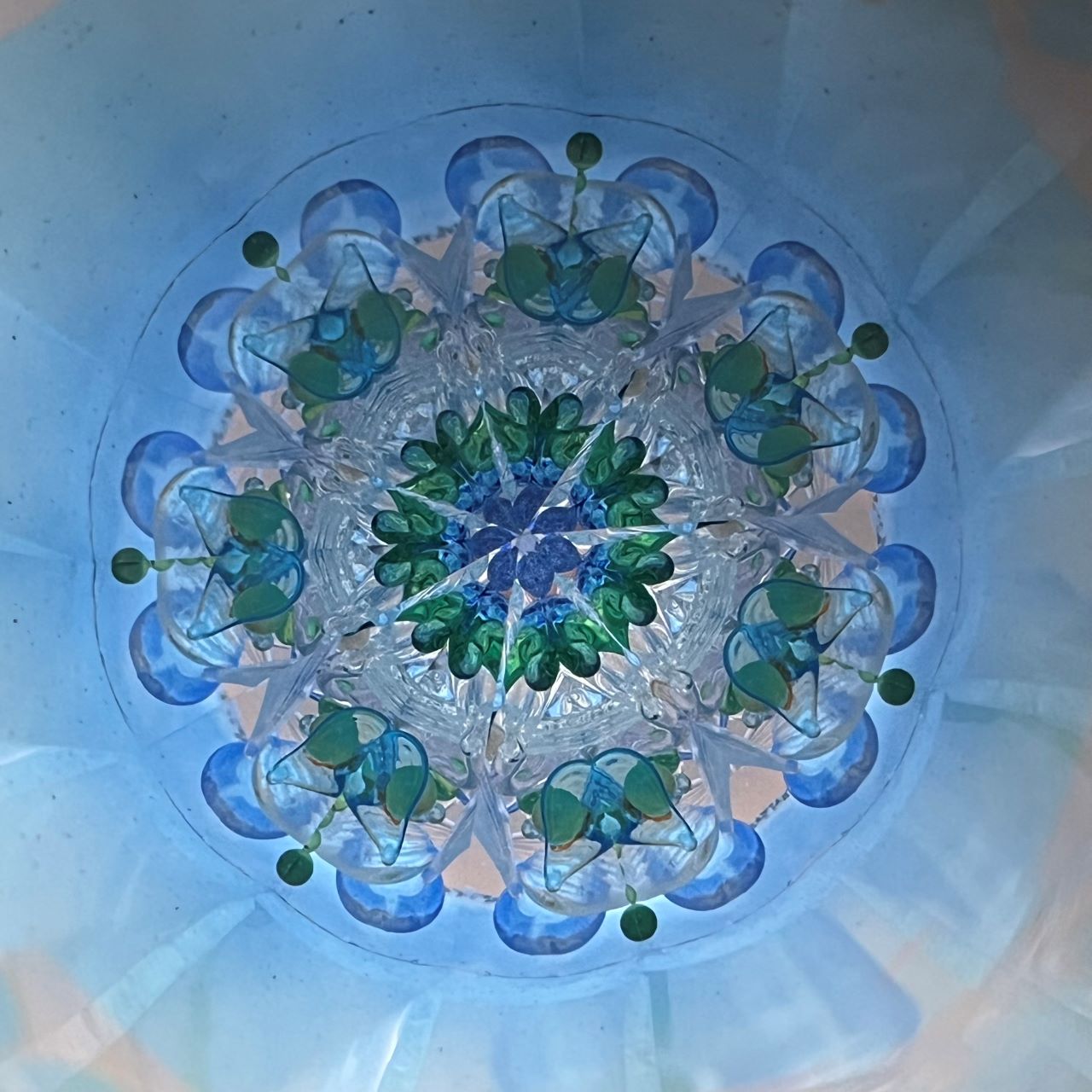 Crystal Garden Shirokane "Happy" blue -glass kaleidoscope-