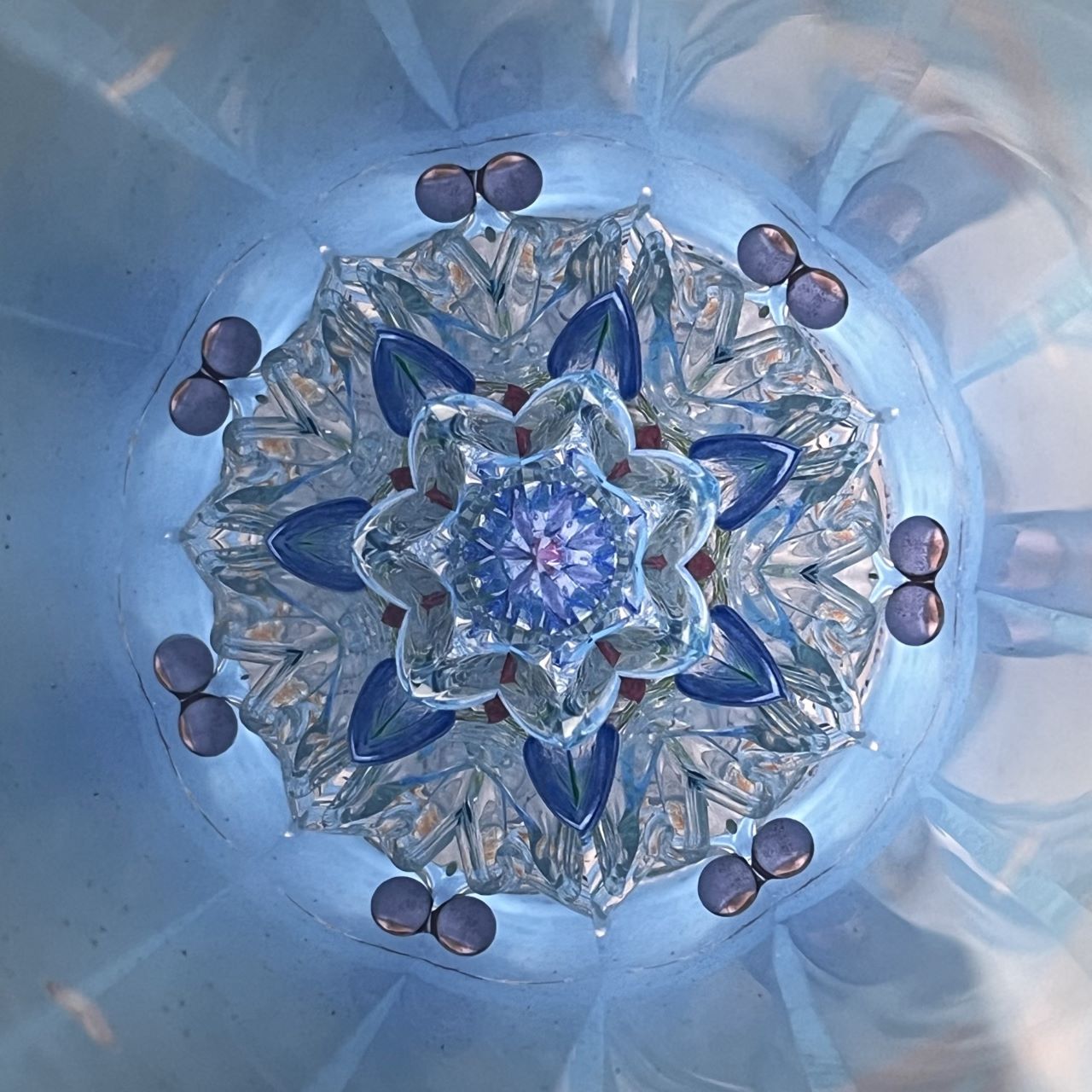 Crystal Garden Shirokane "Happy" blue -glass kaleidoscope-