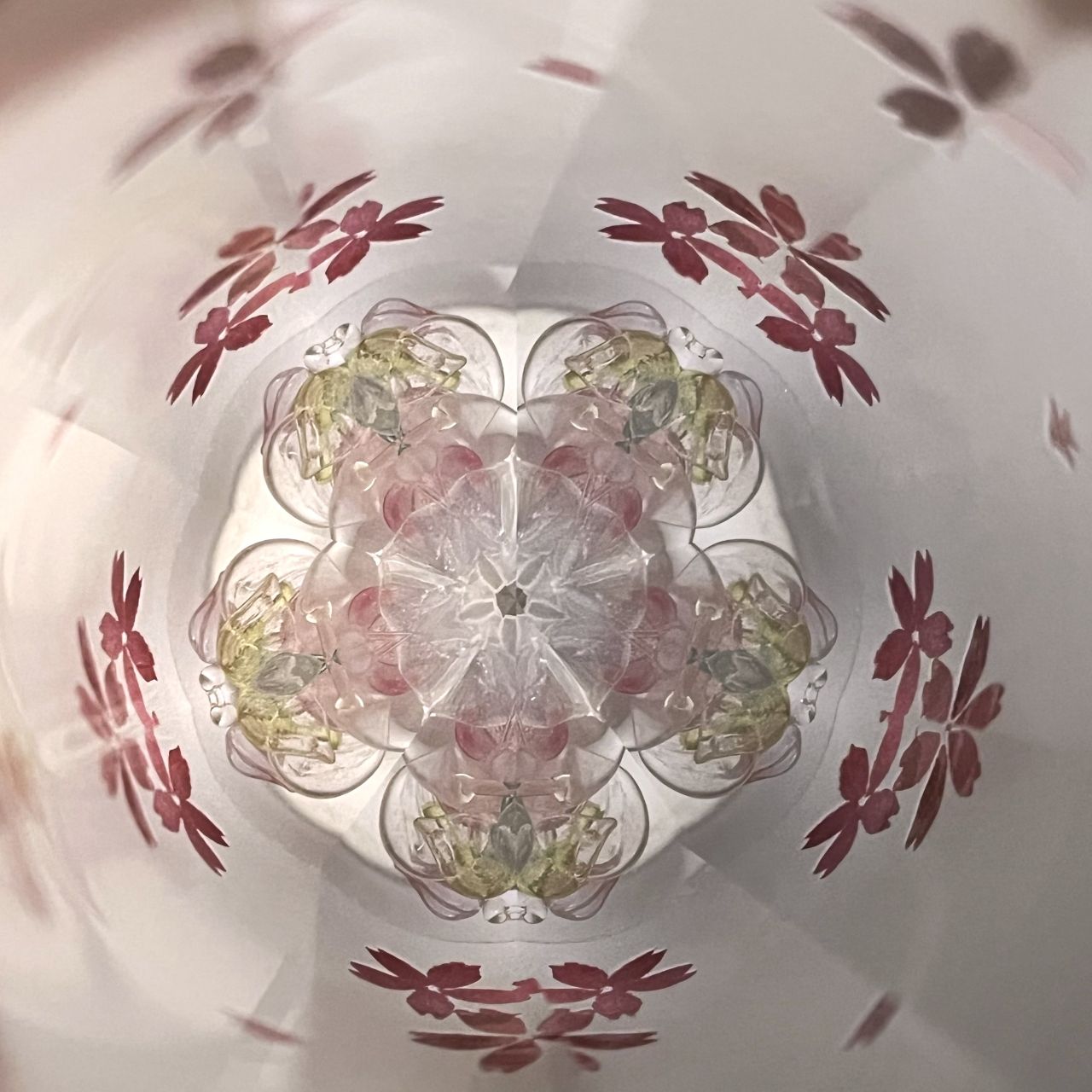 Crystal Garden Shirokane "SAKURA -cherry blossoms-" -glass kaleidoscope-
