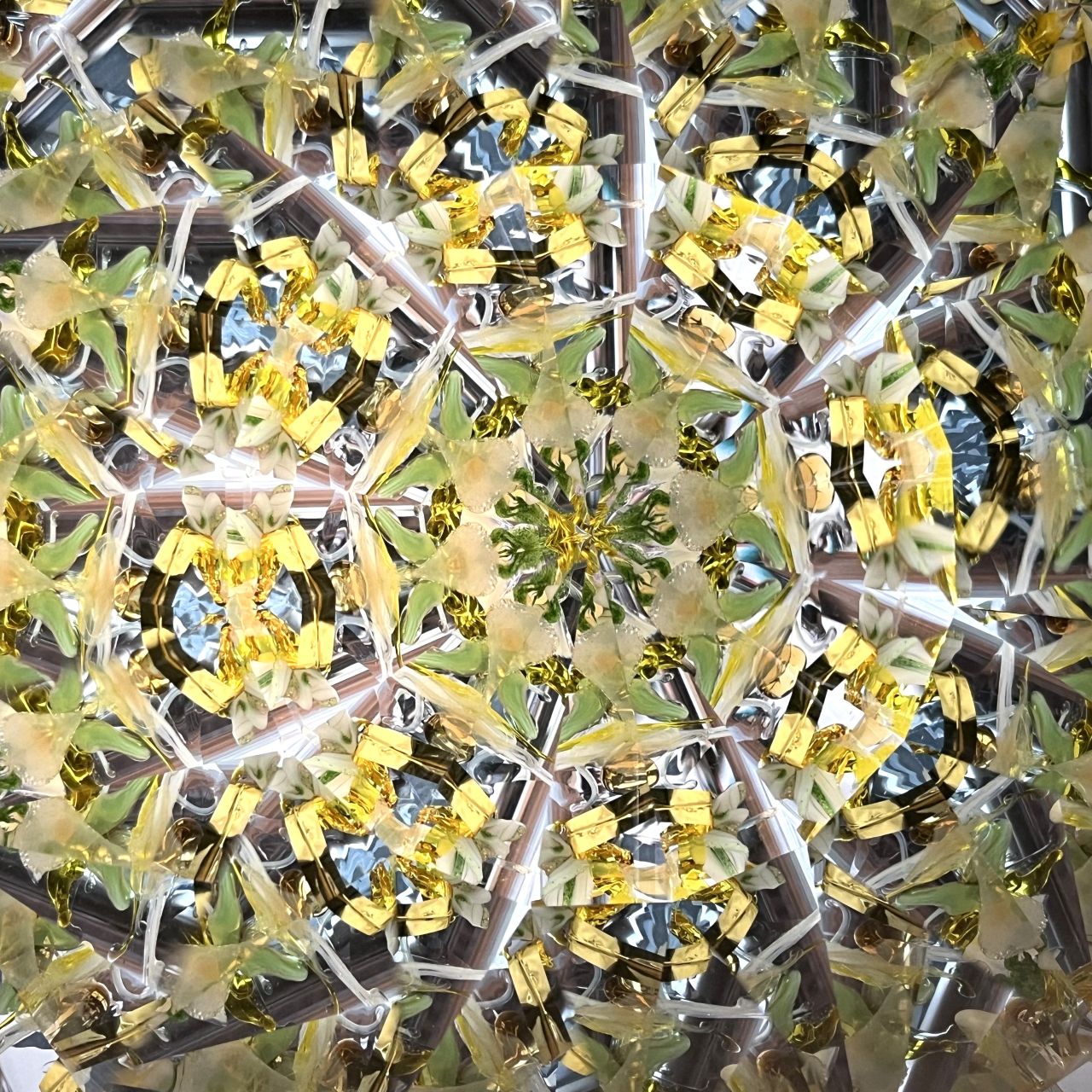 Ayana Endo  "Innocent Flowers  -Tender Little Dancers-"            -glass kaleidoscope-