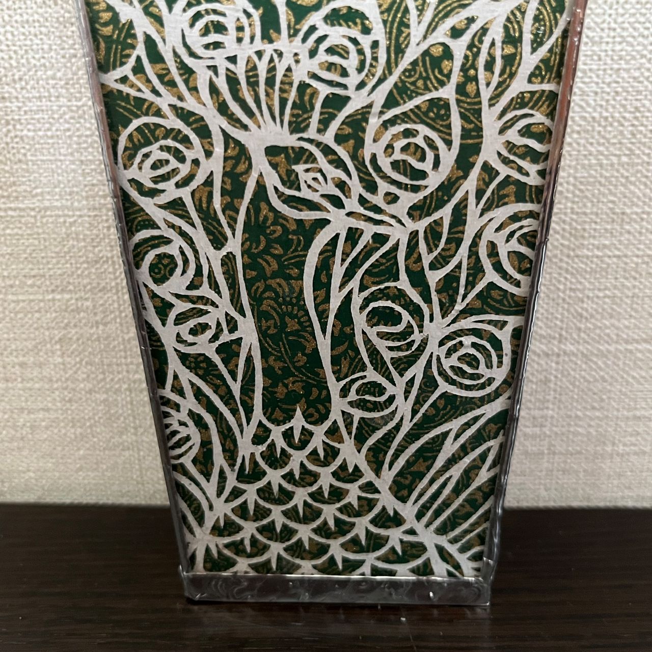 Yoshiko Kosuge   "Beyond Your Dreams"   - peacock pattern -      glass kaleidoscope