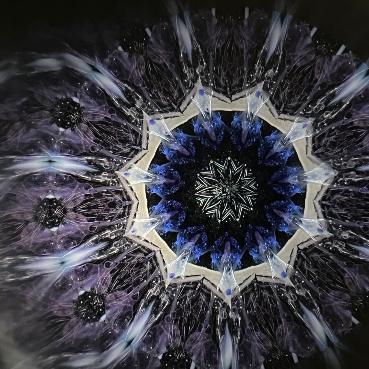 Yoshiko and Takeo Matsumoto    "HANA GRANDE - ice purple- "     - glass kaleidoscope -