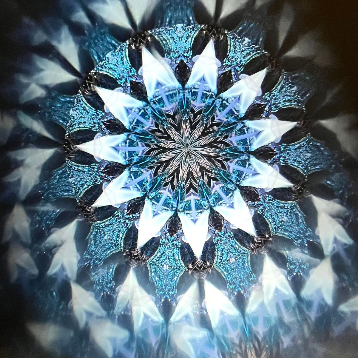 Yoshiko and Takeo Matsumoto    "HANA - ice purple- "     - glass kaleidoscope -