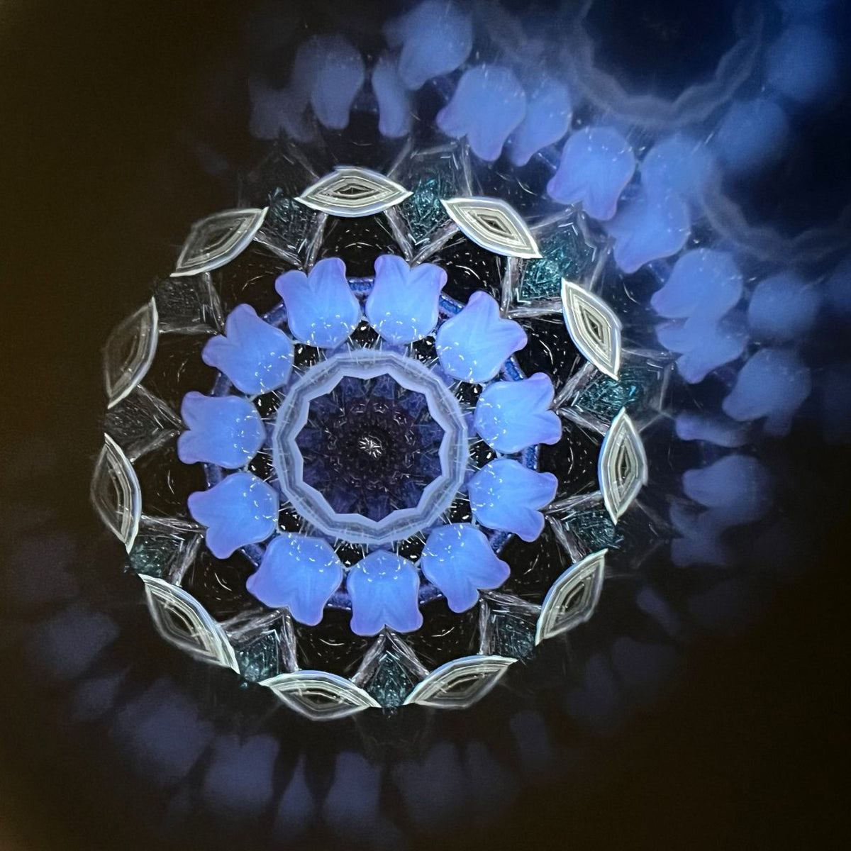 Yoshiko and Takeo Matsumoto    "HANA - ice purple- "     - glass kaleidoscope -