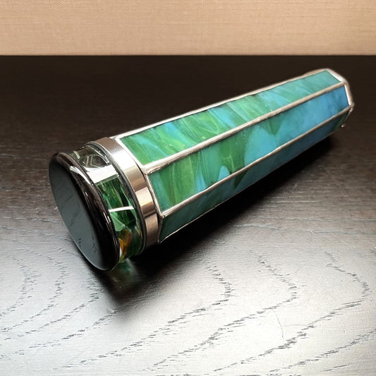 Yoshiko and Takeo Matsumoto    "HANA NATURE - water lily- "     - glass kaleidoscope -