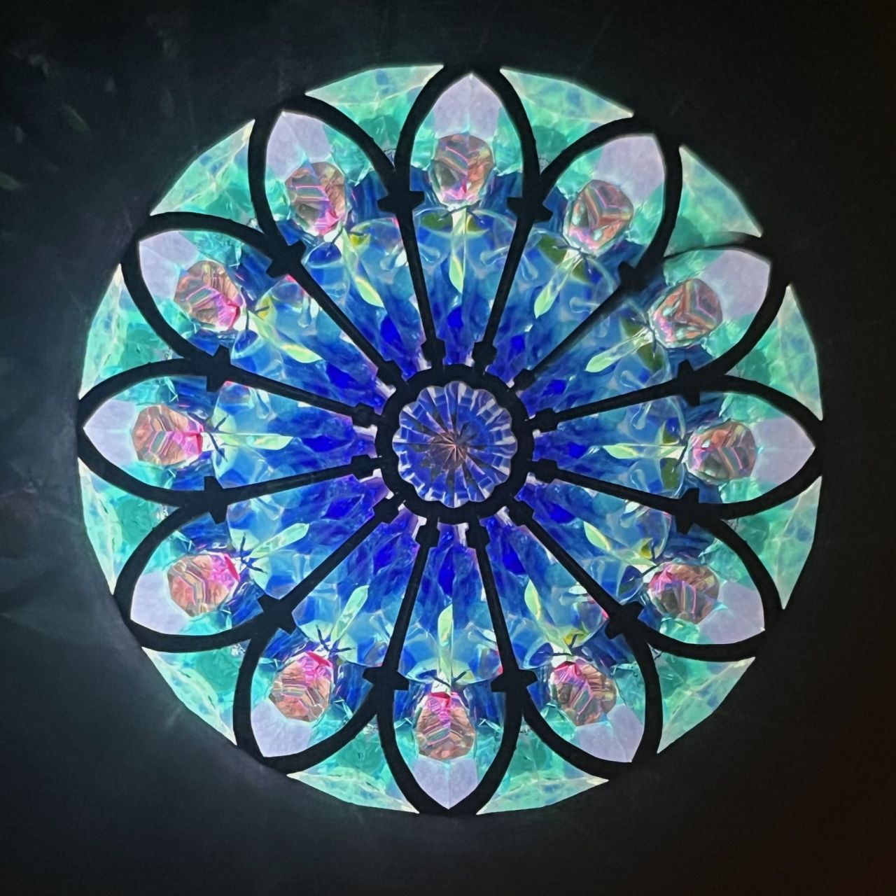 Keiko and Yoshiaki Onodera　                　”Rose Window ”