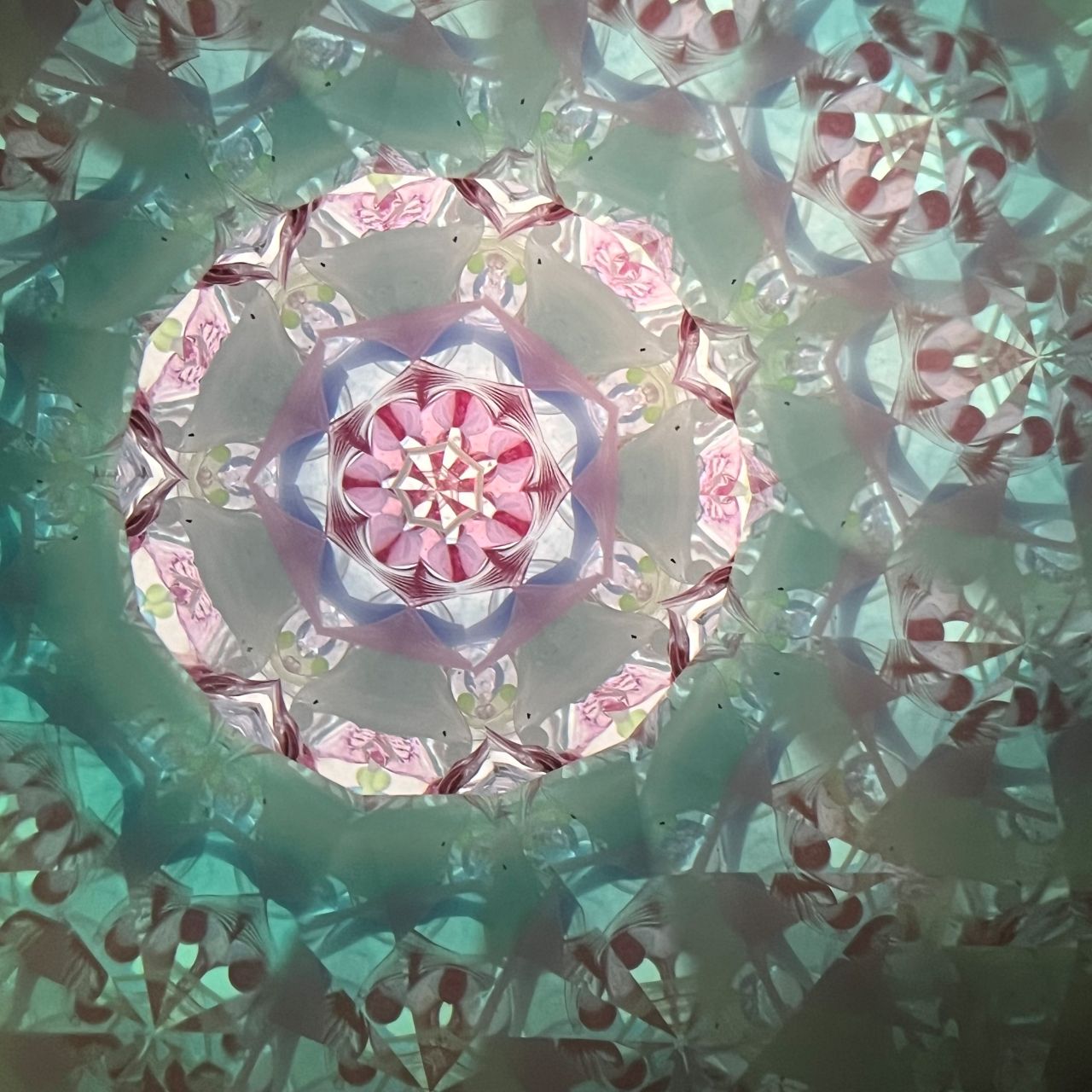 Rieko     "Bouquet A "              -glass kaleidoscope-